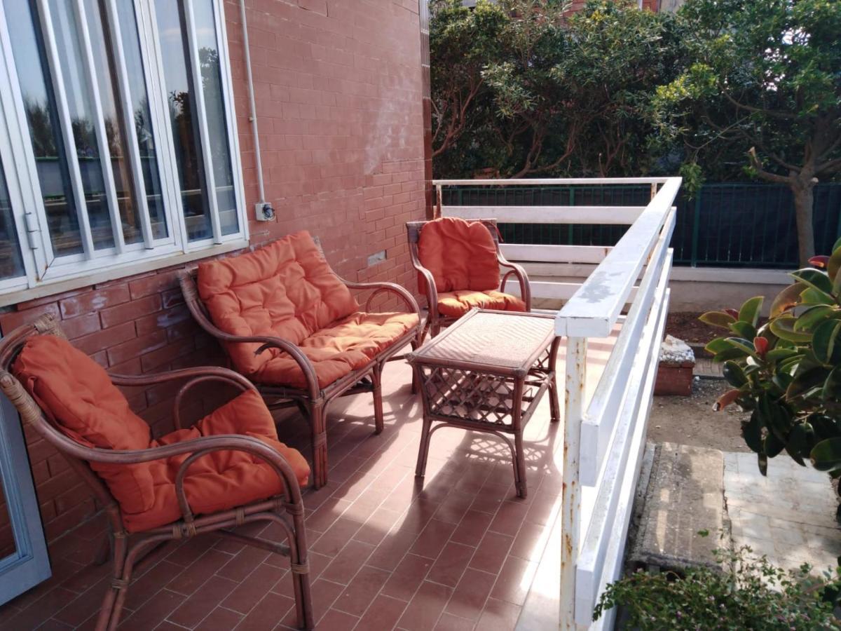Villa Belvedere Mini Appartamento Pontecagnano Exteriör bild